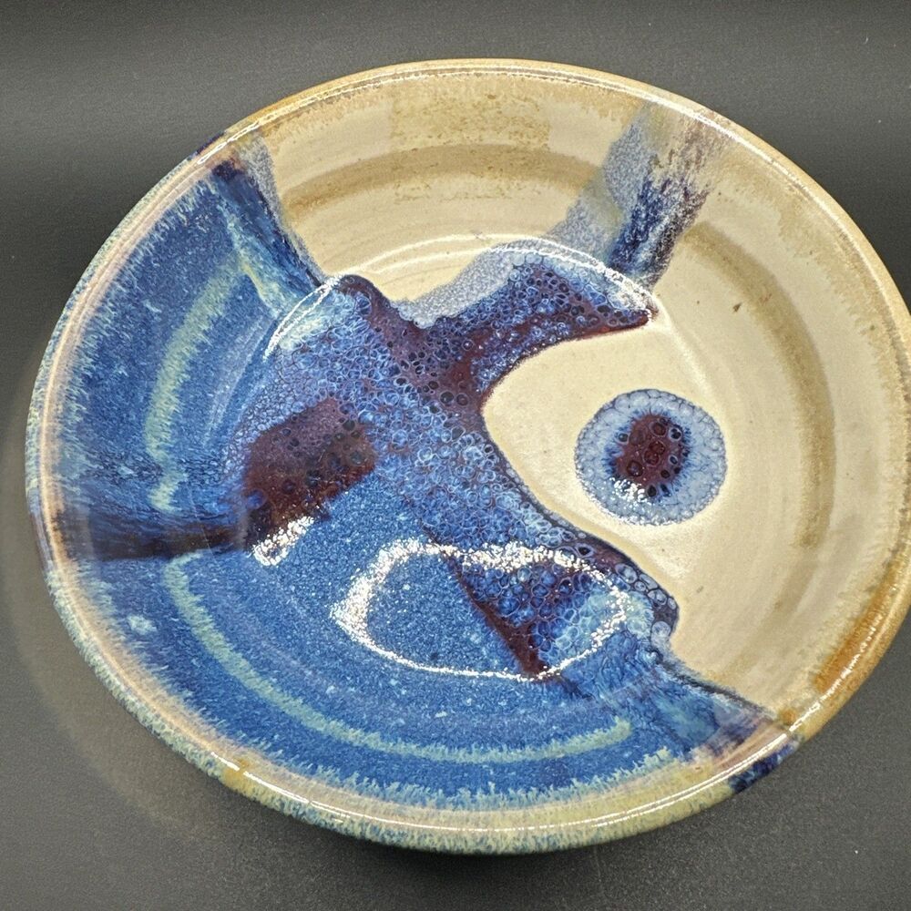 Vtg 1993 Studio Art Pottery Fruit Bowl Trinket Dish Blue Tan Glaze 6 1/2” Signed